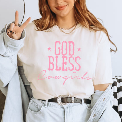 God Bless Cowgirls, Western Graphic Tee, Cowgirl Fashion, Vintage Boho, Country Music Shirt, Nashville Shirt, Country Girl Tee, Cowgirl Tee