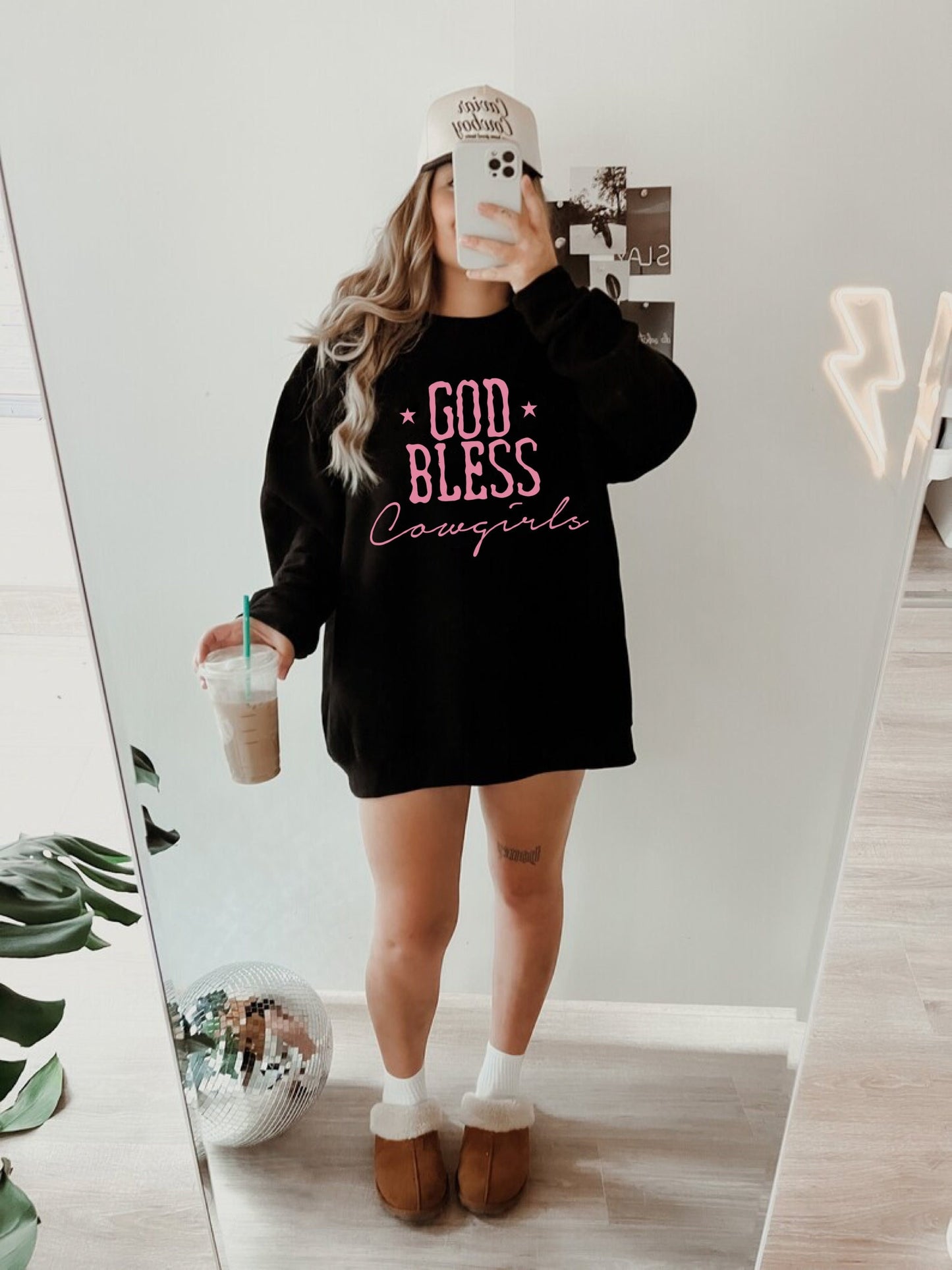 God Bless Cowgirls, Cowgirl Sweatshirt, Western Sweatshirt, Country Girl Shirt, Oversized Crewneck, Vintage Cowgirl, Cute Cowgirl Hoodie