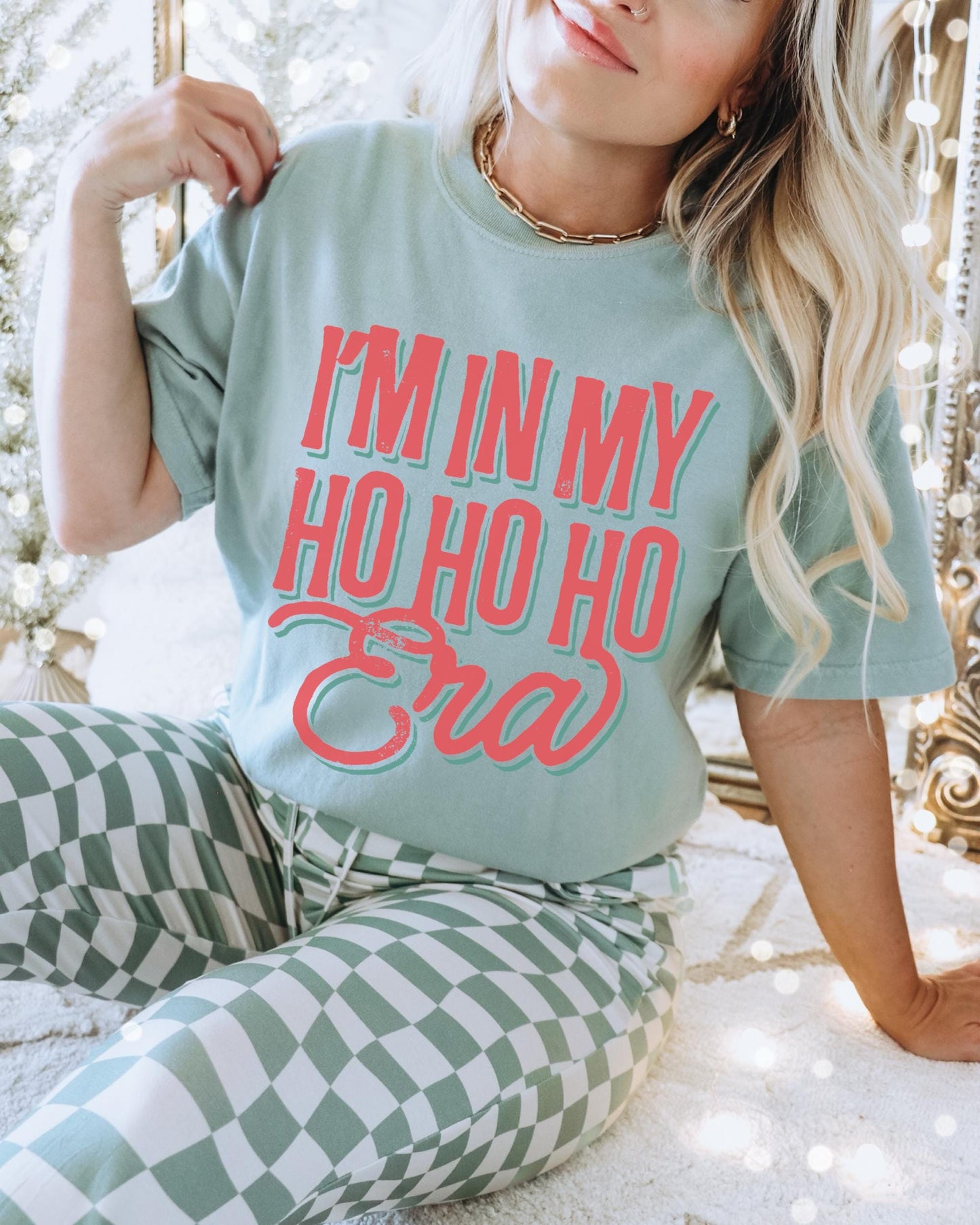 Hohoho Shirt, Retro Santa Shirt, Funny Xmas Shirt, Cute Christmas Tee, Retro Holiday Shirt, Holiday Party Shirt, Trendy Christmas Shirt